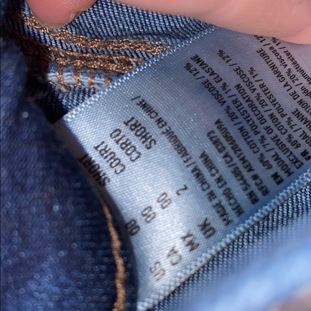 ✰nwot ripped American Eagle jeans ✰ - Picture 5 of 6